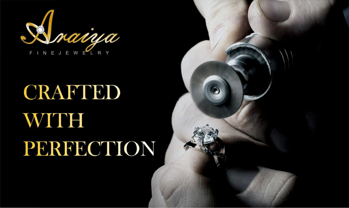 10K Yellow Gold Diamond Flower Stud Earrings K446