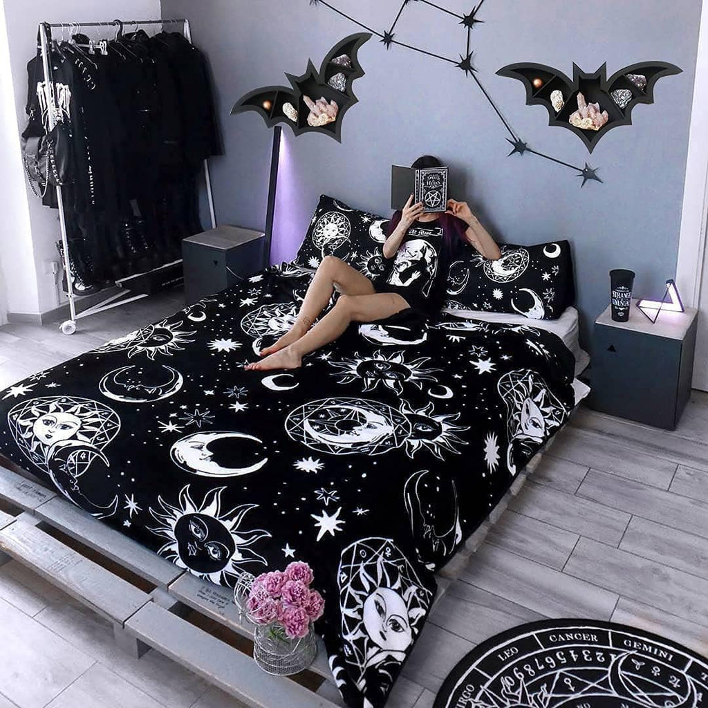 Goth Wall Shelf I90000