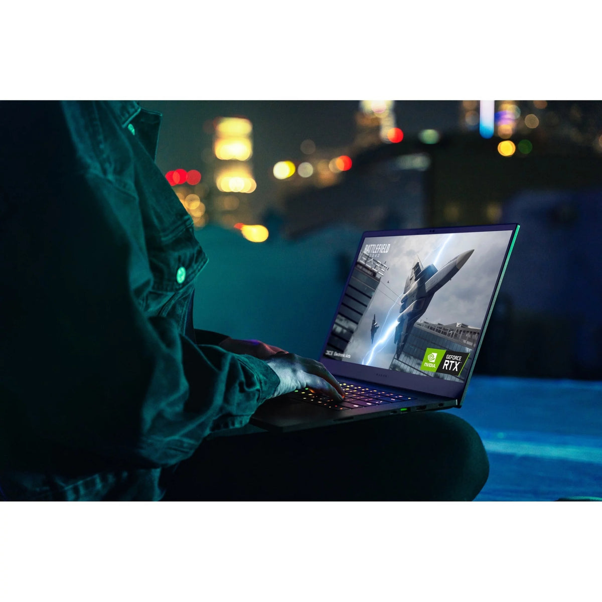 15.6" 4K UHD Gaming Laptop, Intel Core i9, NVIDIA GeForce RTX 3080 Ti 16 GB, 1TB SSD Q8014