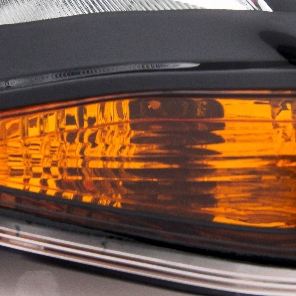 Black Trim Halogen Headlight Passenger Right Replacement Pack of 2 G466135