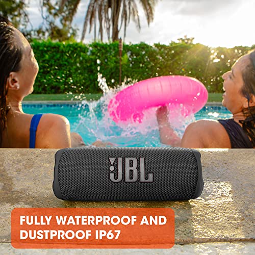 Red Portable Bluetooth Speaker, IPX7 waterproof, 12 hours playtime G241187