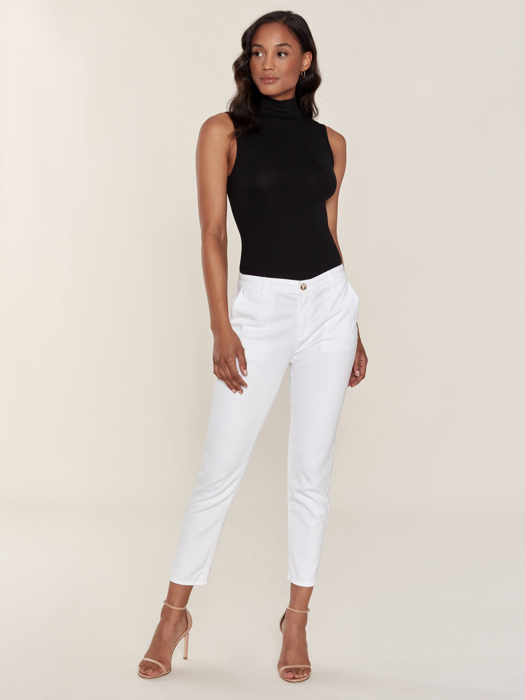 White 27 X287443