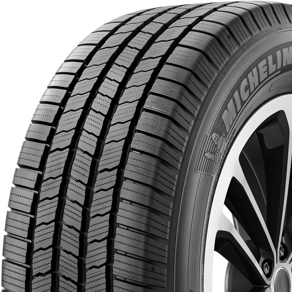 All Season 285/45R22 Light Truck Tire Y307347