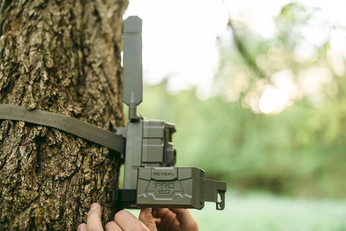 Cellular Trail Camera with Solar Panel and 32GB SD Card W2604