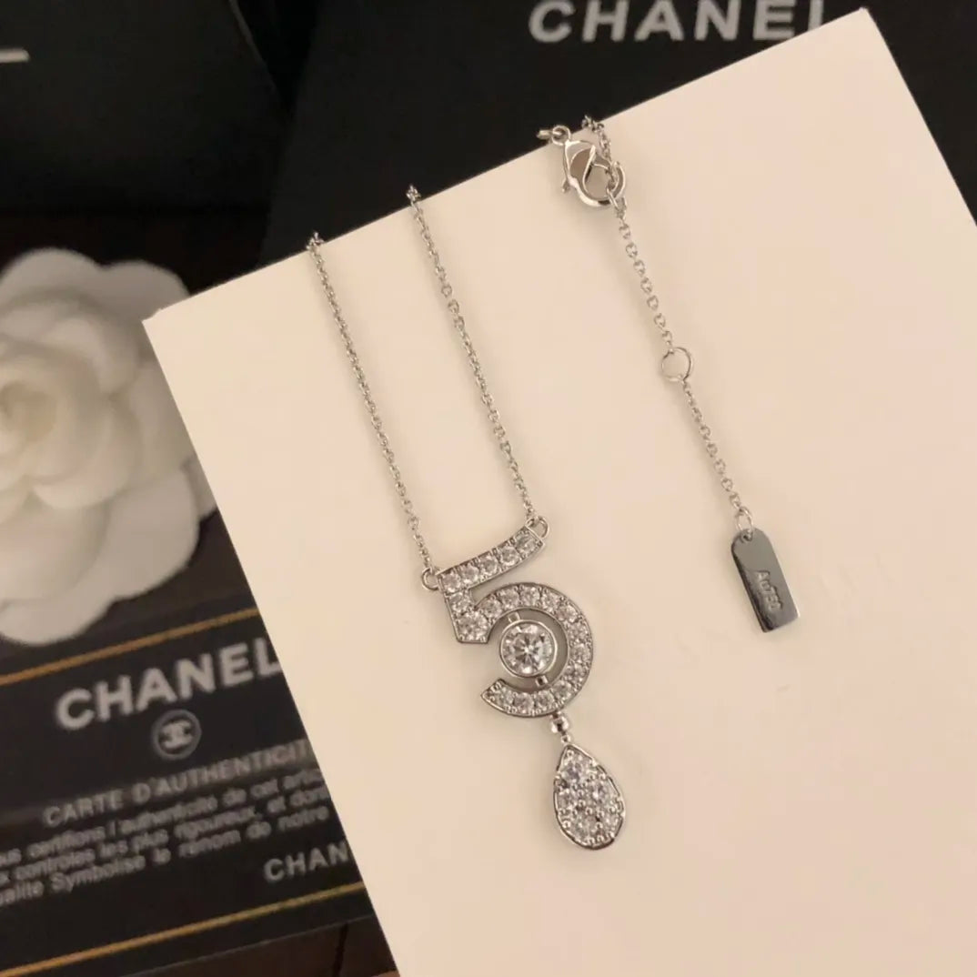 Jewelry E2977